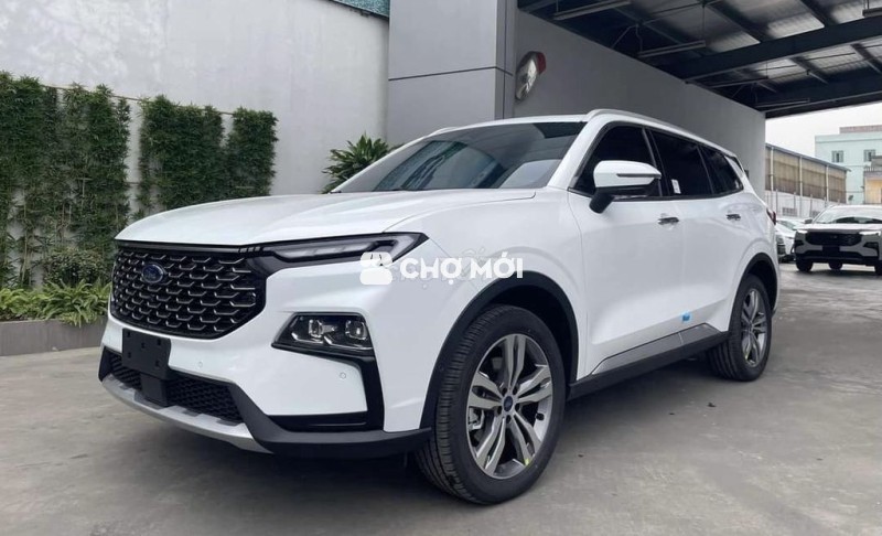 Territory X Trắng mẫu cũ mới 100% xe sẵn giao ngay