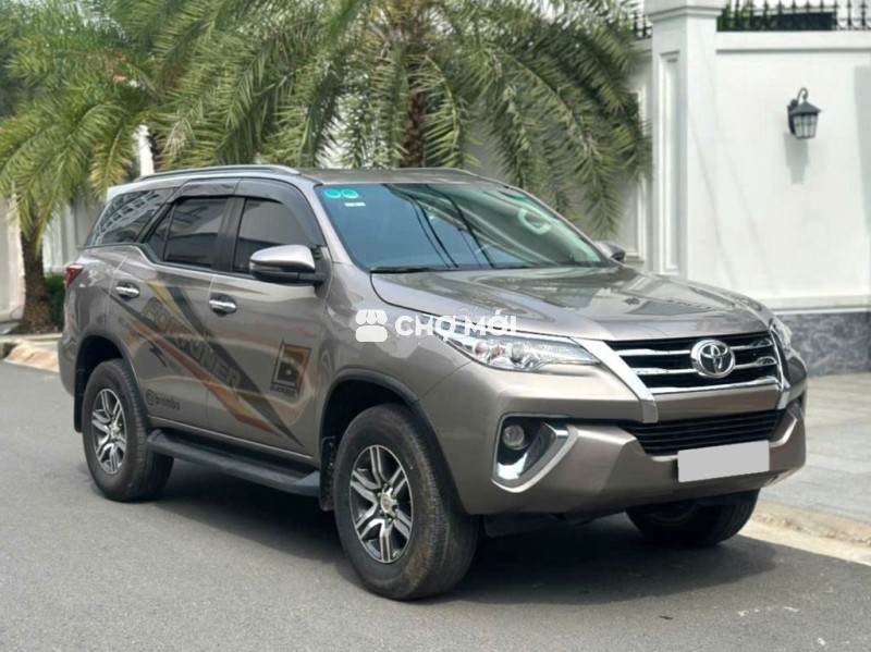 Fortuner model 2020 dầu tự động xe nhà k dịch vụ
