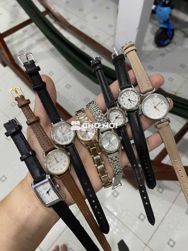 đồng hồ nữ máy nhật đồng giá 100k mời chị em