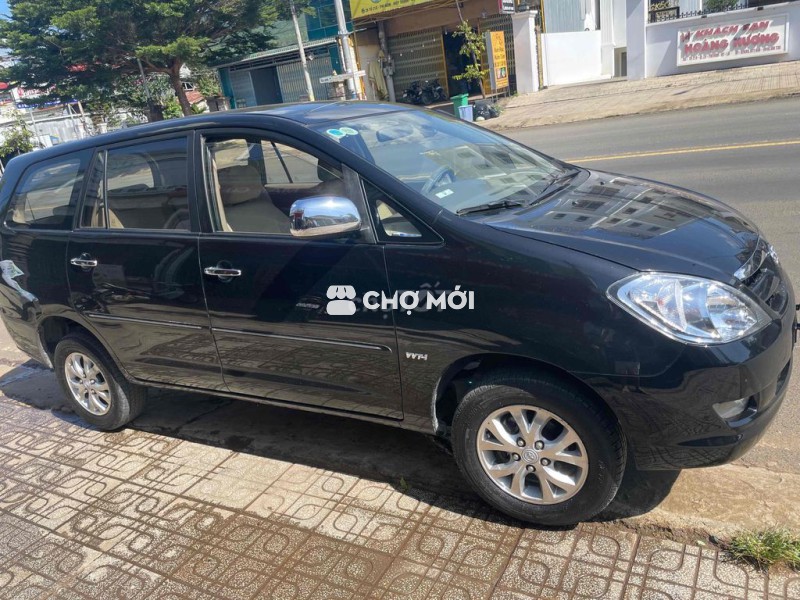 Toyota Innova 2008 G - 180000 km