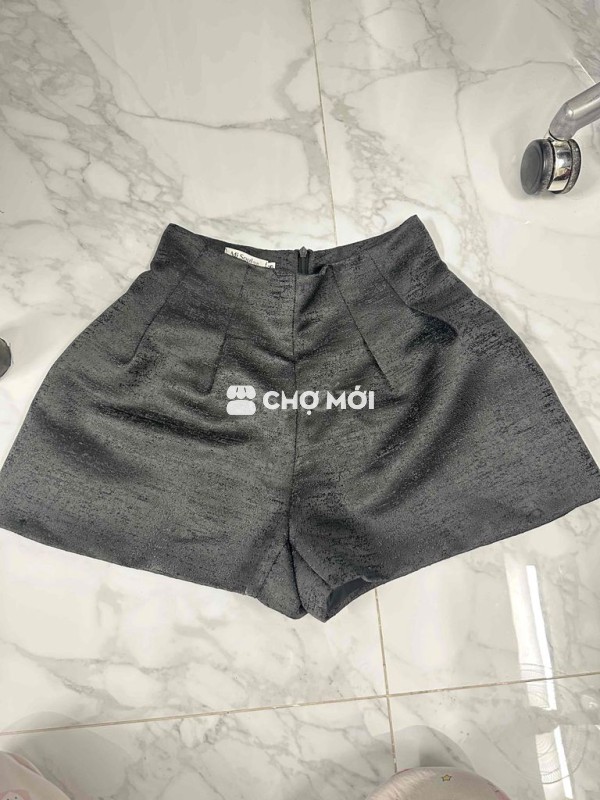 quần short cạp cao ống rộng 2 lớp