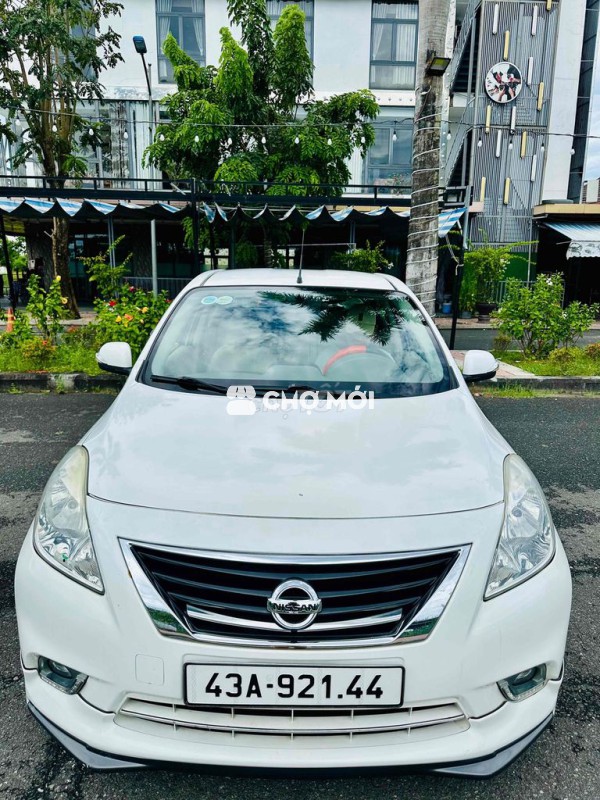 Nissan Sunny 2017 1.5 XV Premium - 85000 km