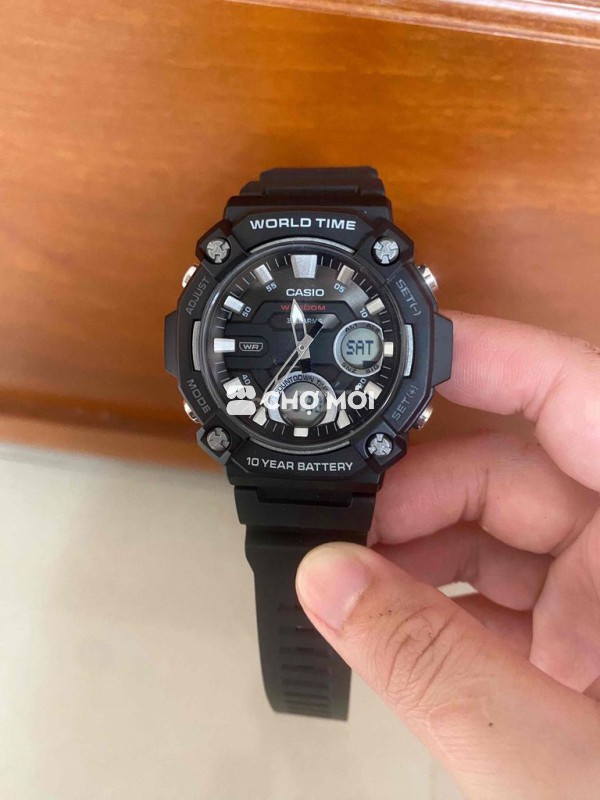 Đồng hồ Casio còn mới chính hãng bao check
