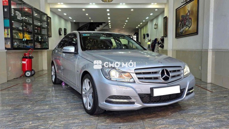 Mercedes Benz C Class 2012 - 80000 km