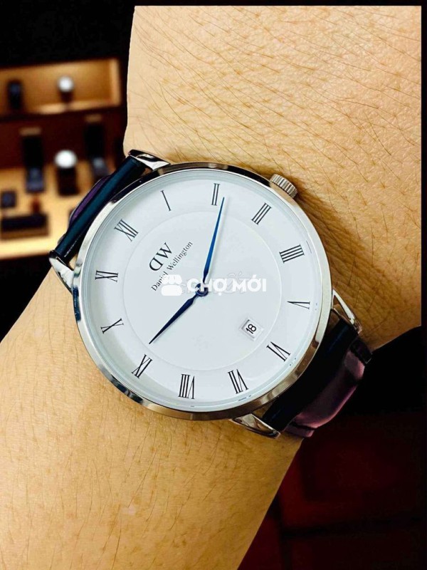 Đồng hồ pin kim xanh