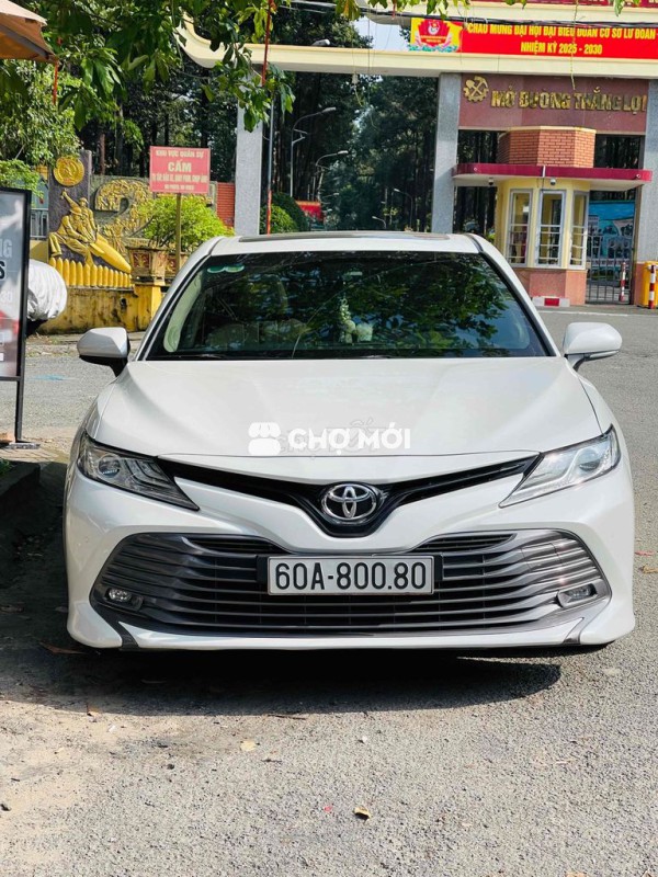 Toyota Camry 2020 2.5G - 80000 km