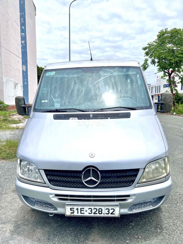 Mercedes Sprinter Van 2010 3 chỗ