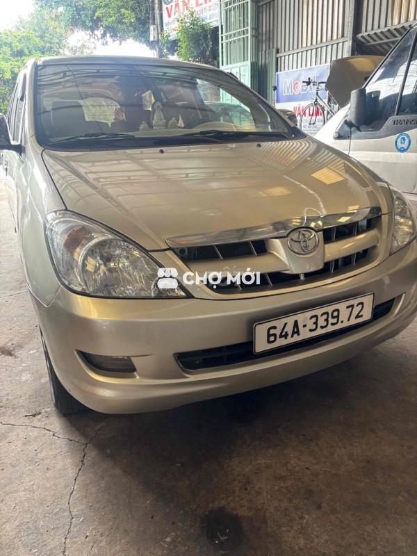 Toyota Innova 2006 - 171000 km