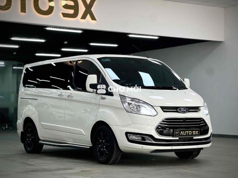 Ford Tourneo Titanium 2019+Full Options Thương Gia