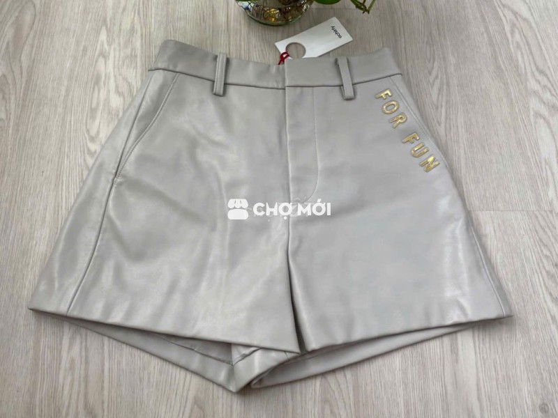 Quần đùi da sinh thái, satin, cotton mới 90-100%