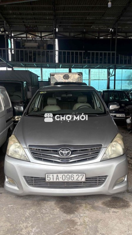 Toyota Innova 2011 V - 186000 km