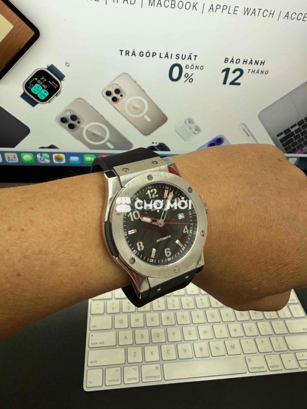 Đồng hồ chế tác mẫu Hublot, máy auto Seiko