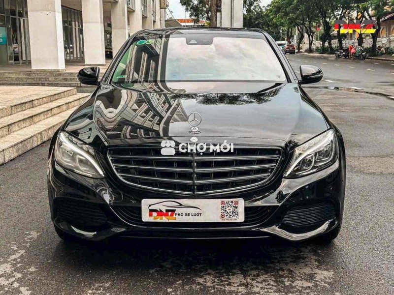 Mercedes C250 Exclusive – Black Edition