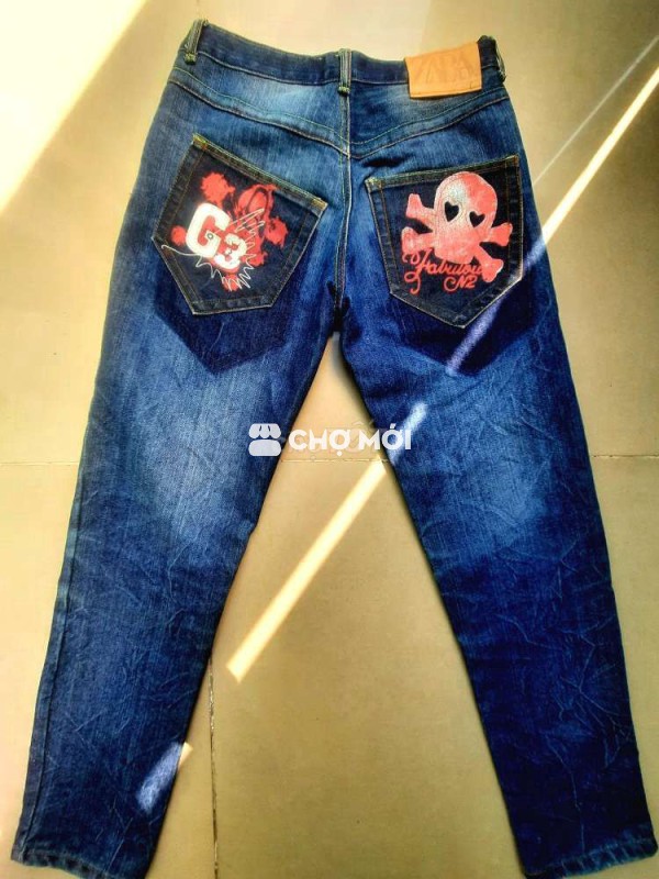 Qq Si bụi
Zise 27 bận đẹp