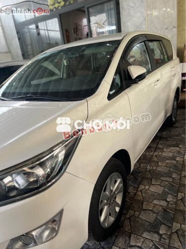 Toyota Innova 2.0E 2019