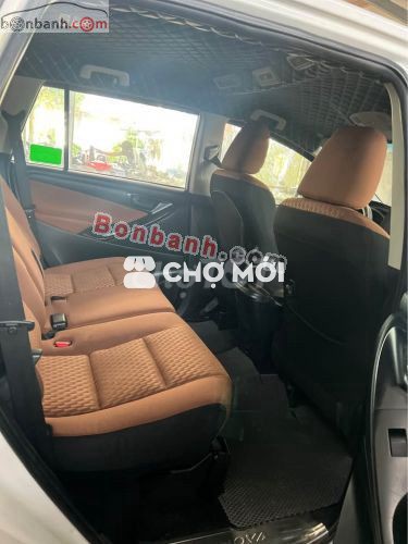 Toyota Innova 2.0E 2019