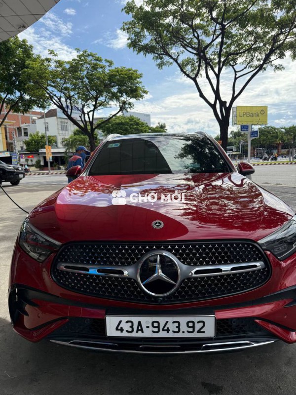 Mercedes Benz GLC 2023 GLC 300 - 24000 km