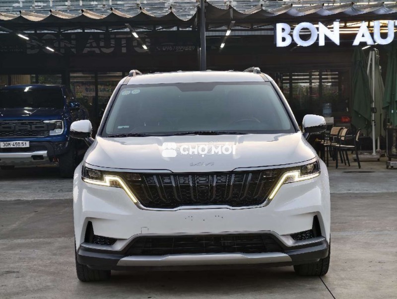 KIA CANIVAL 2022 MÁY DẦU MÀU TRẮNG LUXURY