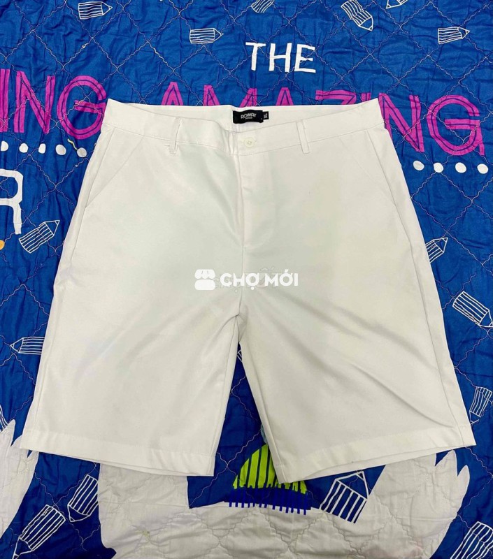 Quần short kaki trắng