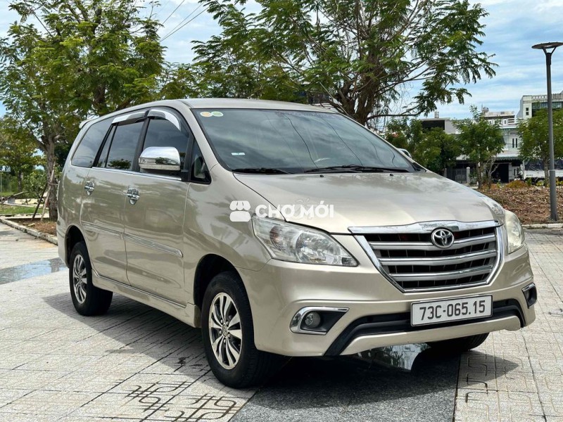 TOYOTA INNOVA 2016E 2.0 MT
