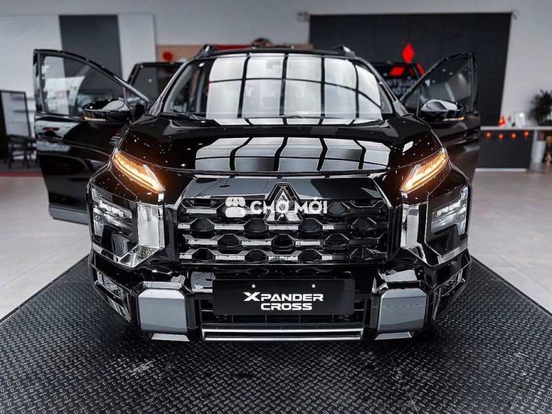 CHỈ CẦN ĐƯA TRƯỚC 100 TRIỆU CÓ NGAY XPANDER CHẠY