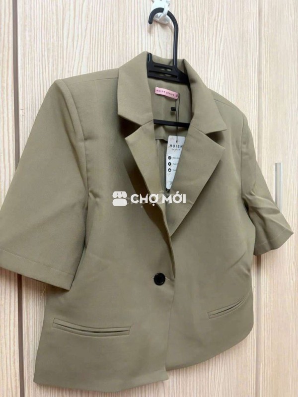 Quần áo nữ ,áo vest ,quần âu công sở mới