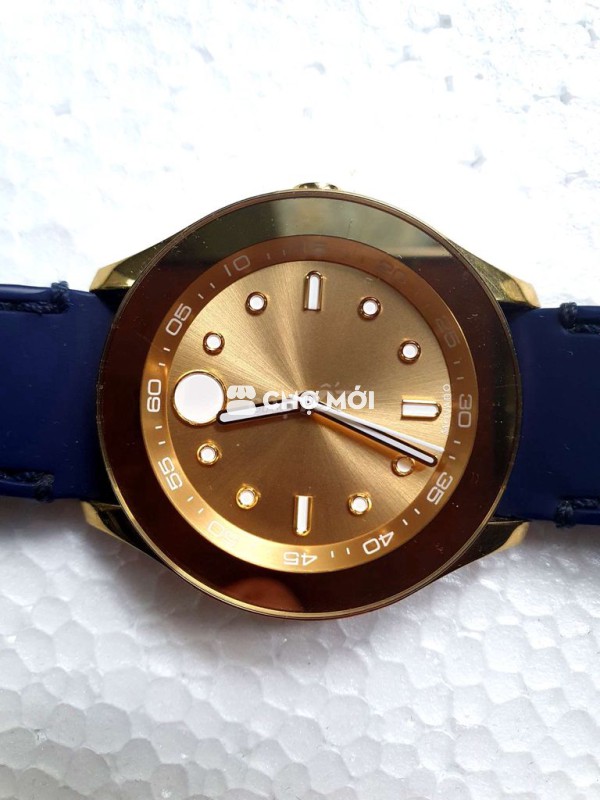 Movado bond. thụy Sỹ