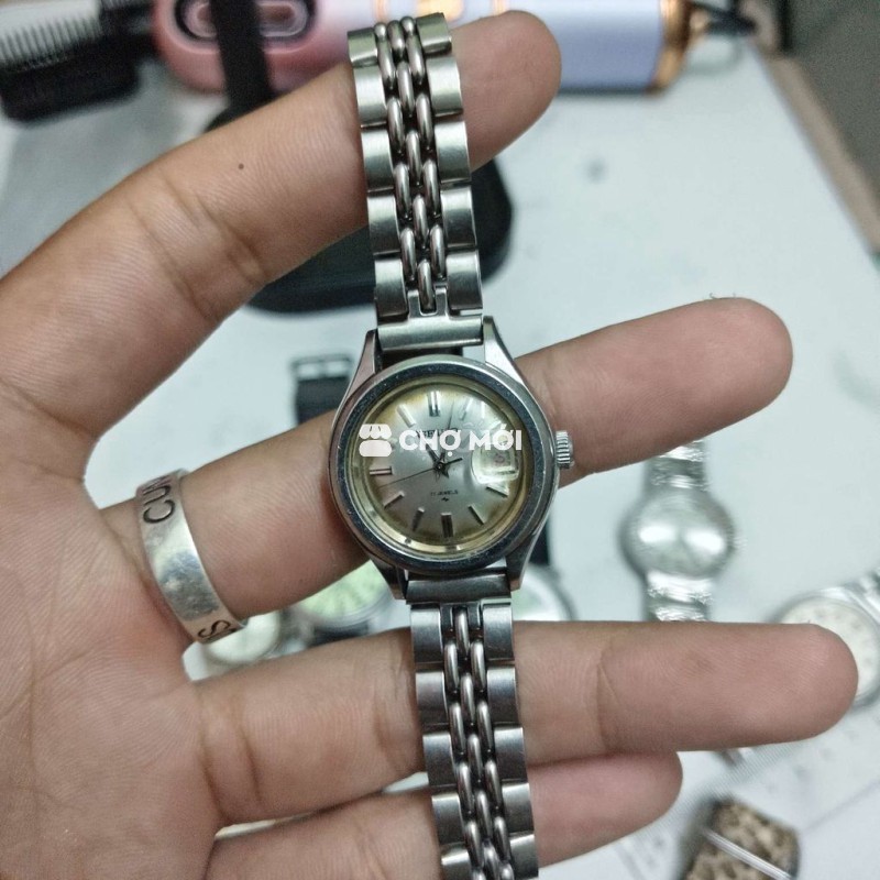 Đồng hồ Seiko cơ cót nữ chính hãng giá tốt