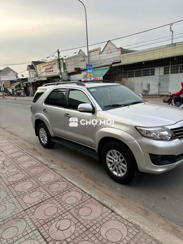 Toyota Fortuner 2013 xe cực mới rin đét giá rẻ
