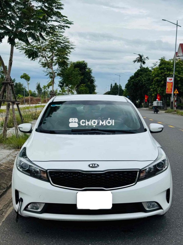 Kia Cerato 2016 1.6 MT