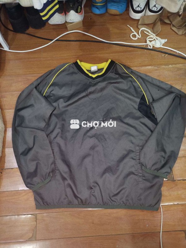 Áo gió sweater nike cực đẹp chính hãng 65kg mặc đ