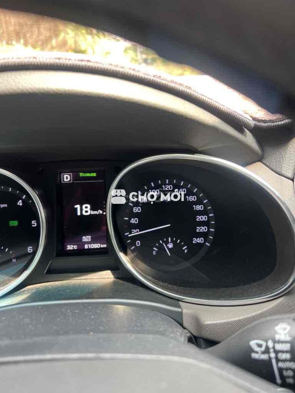 Hyundai Santa Fe 2017 2.4 AT 4 WD - 61000 km