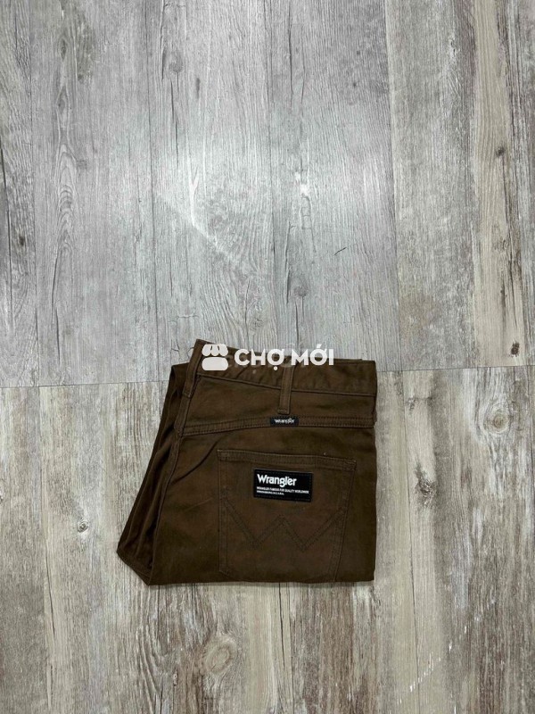 Wrangler.   Nâu.  size. 32