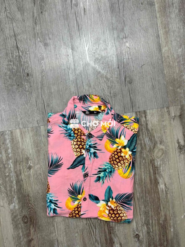 Họa tiết.   Mềm mại mịn mát.  size L