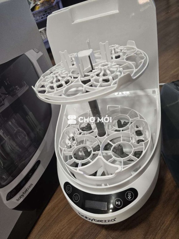 Máy rửa bình Baby Brezza