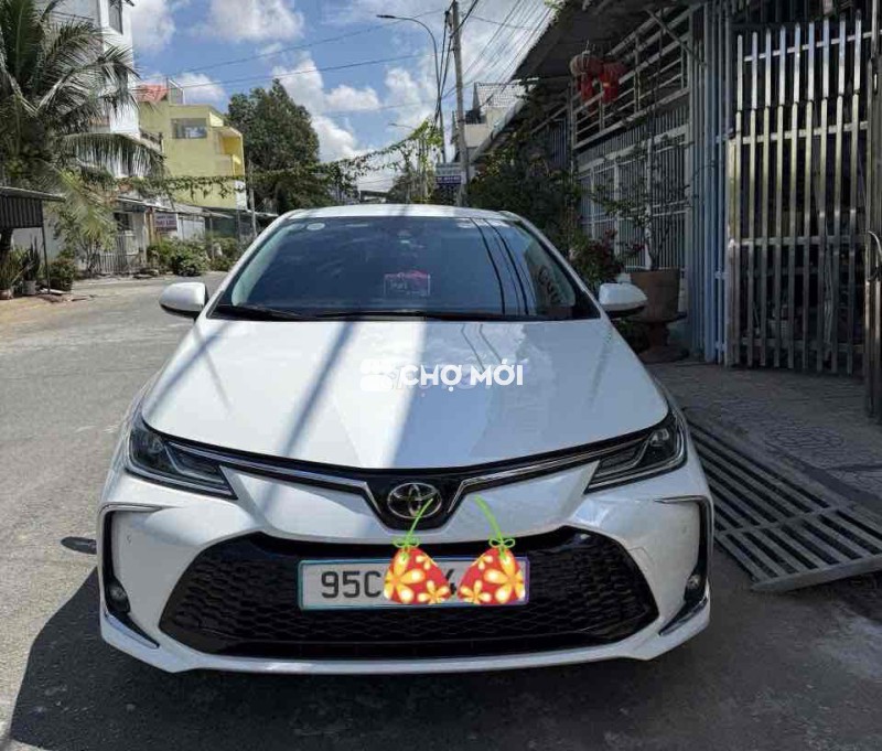 Toyota Corolla Altis 2025 - 4250 km nhập khẩu