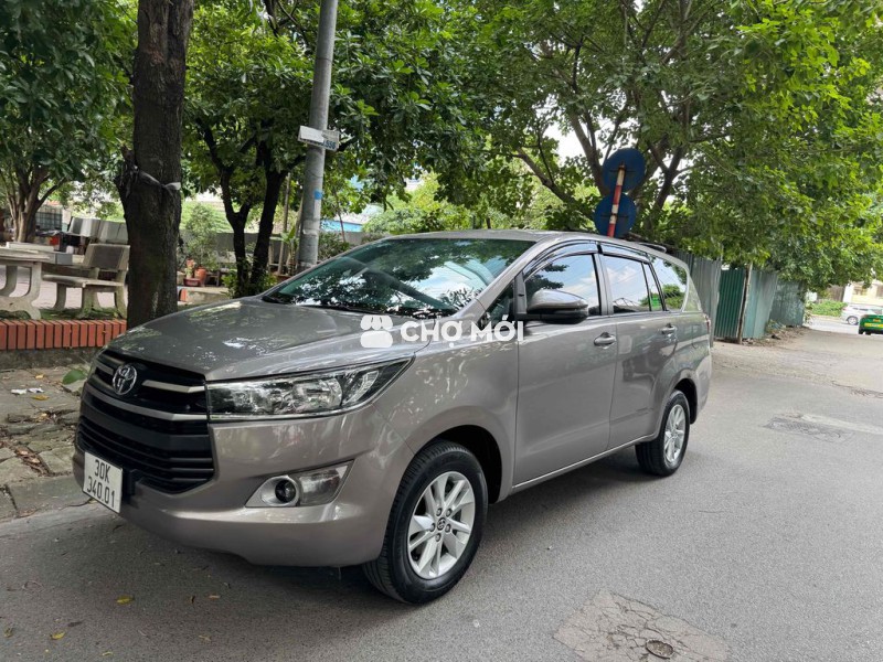 Toyota Innova 2019 2.0G - 95000 km