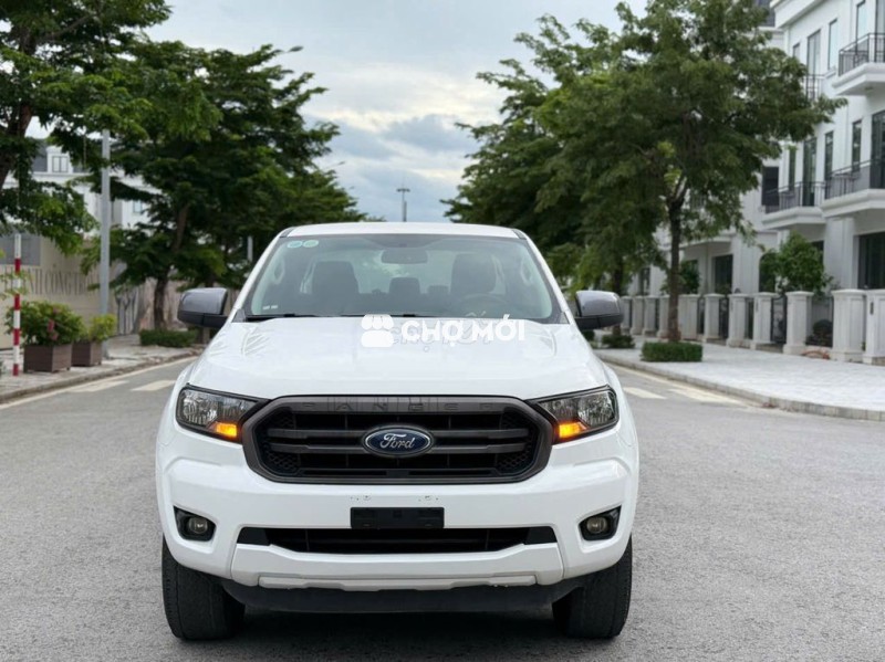 Ford Ranger XLS sản xuất 2020 AT bản 2.2 nhập khẩu
