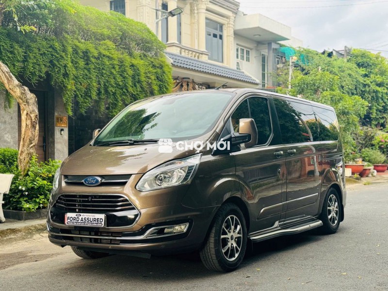 Ford Tourneo Tita 2019 - Mẫu Xe 7 Chỗ Máy Xăng