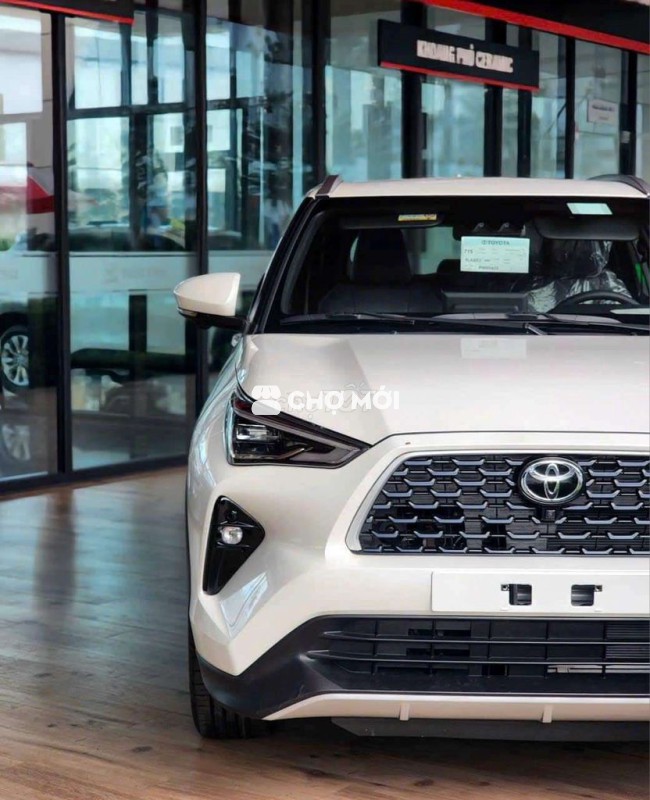 TOYOTA YARIS CROSS 25 ƯU ĐÃI 50% TIỀN TRƯỚC BẠ