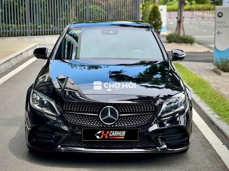 Mercedes Benz C300 AMG 2021 - 32000 km