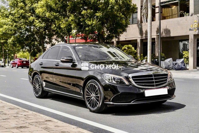 Mercedes C200 Exclusive 2019 - sang trọng lịch lãm