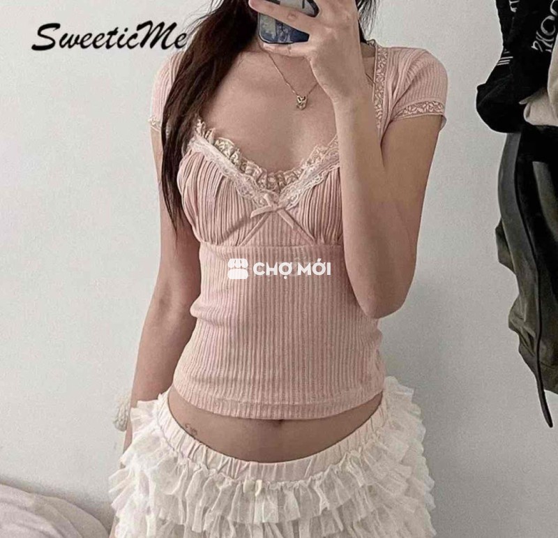 Áo vuông babytee tay ngắn ren💕