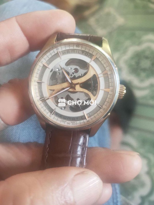 Cần tiền bán đồng hồ ha minton tự động thuy sĩ
