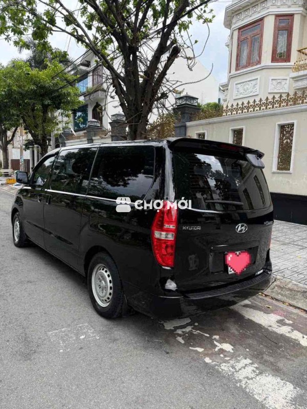 Hyundai Starex tự động nhập hàn Quốc vip limosin.