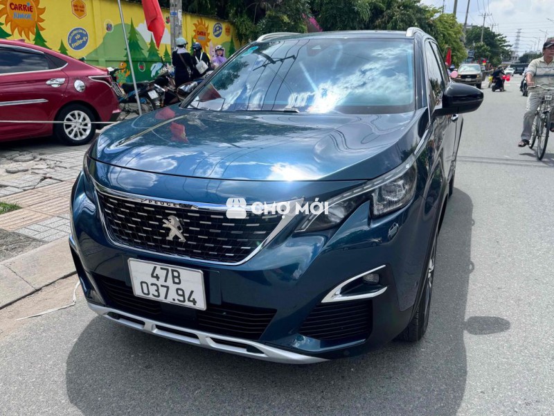 Peugeot 5008 2018 1.6L Turbo - 79000 km