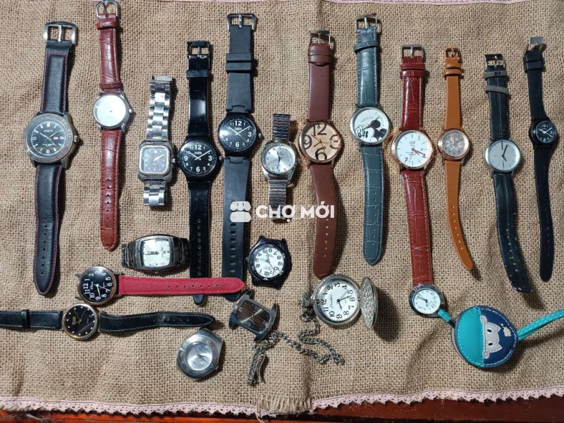 Lô đồng hồ 20 cái đã vào pin