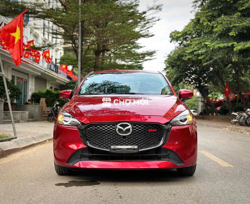 Mazda 2 2025 1.5 AT - 6000 km