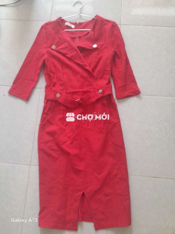 Váy đỏ công sở vải mịn