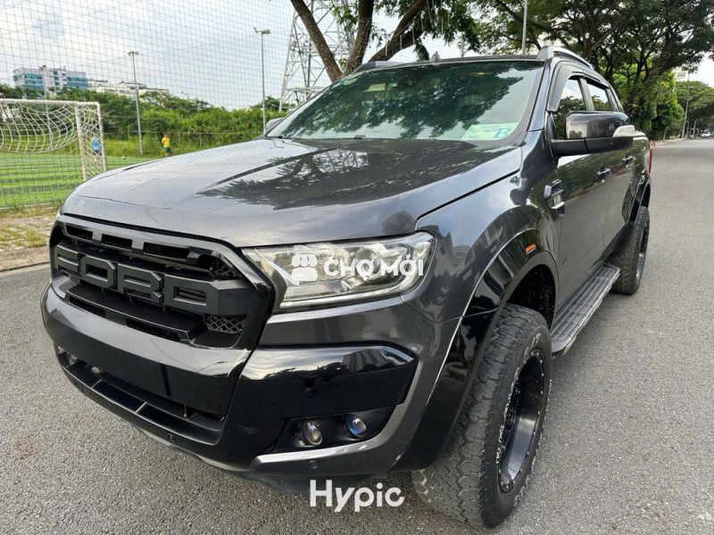 Ford Ranger Wildtrak 2017 nhập khẩu 5 chỗ